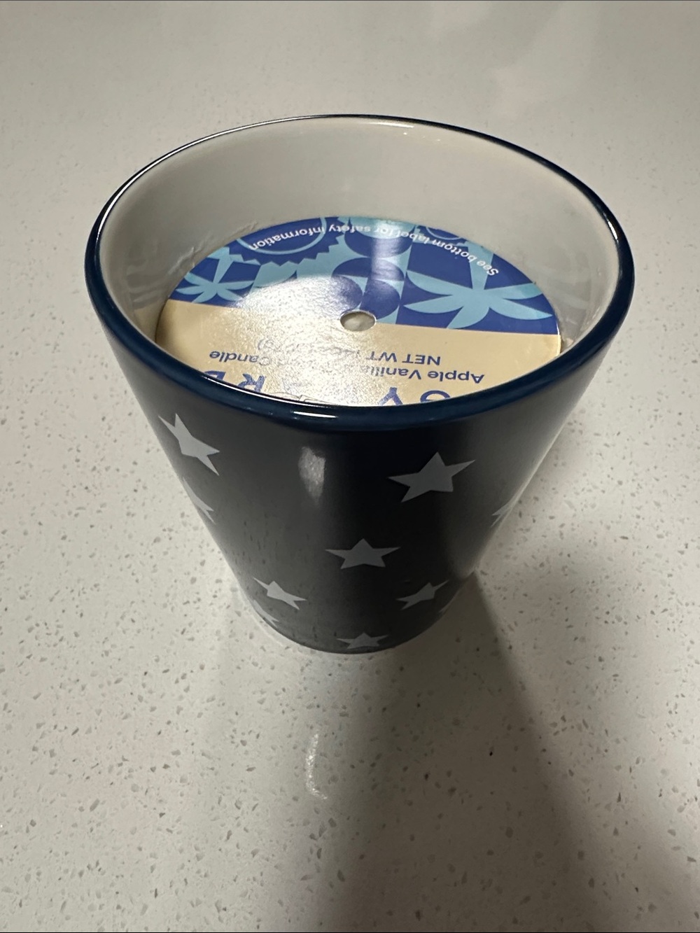 White And Blue Star Ceramic Apple Vanilla Scented Candle